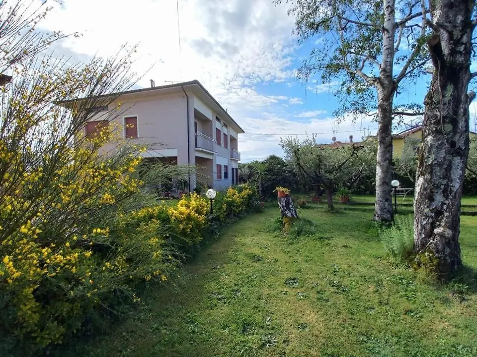 La Casa Dell'Olivo Villa Pescia 0*,